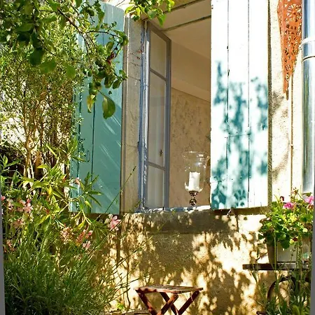 Couette-café Maison Ila - Le Tresor